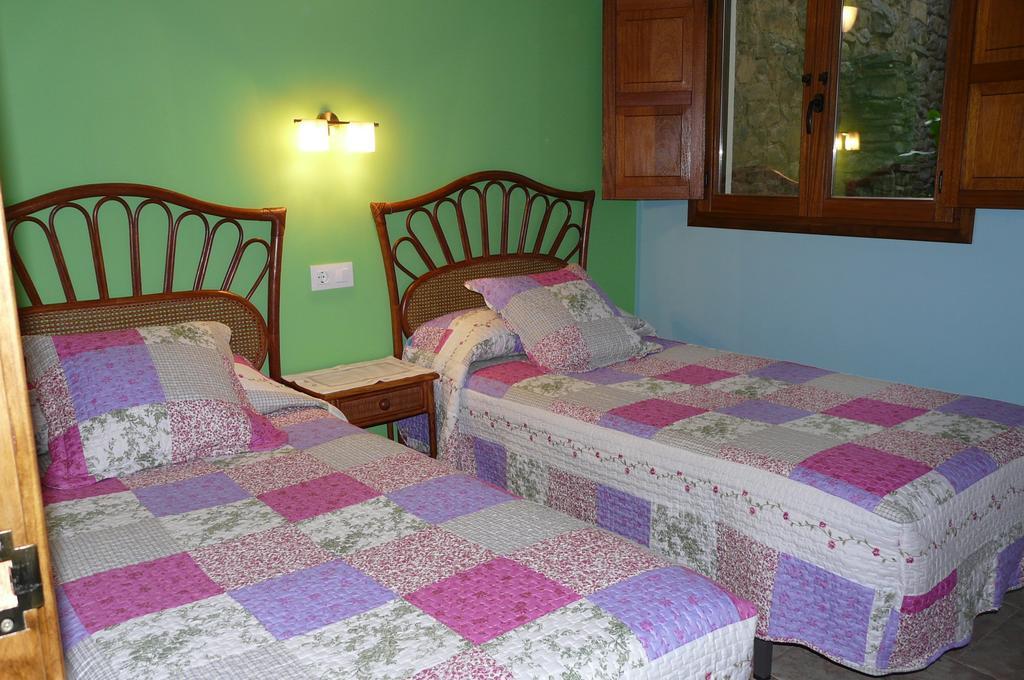 Apartamentos La Condesa Valmeo الغرفة الصورة