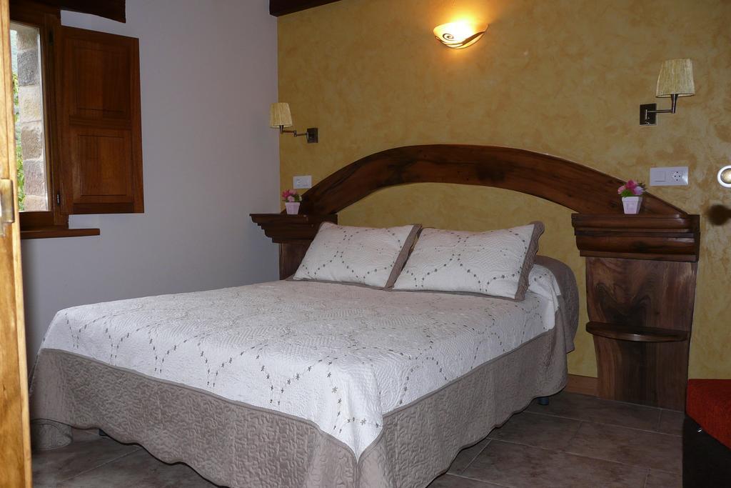 Apartamentos La Condesa Valmeo المظهر الخارجي الصورة
