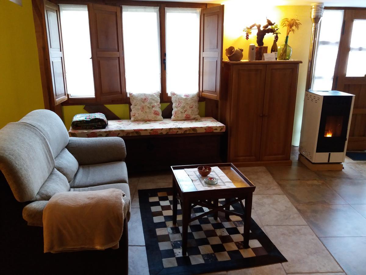 Apartamentos La Condesa Valmeo المظهر الخارجي الصورة